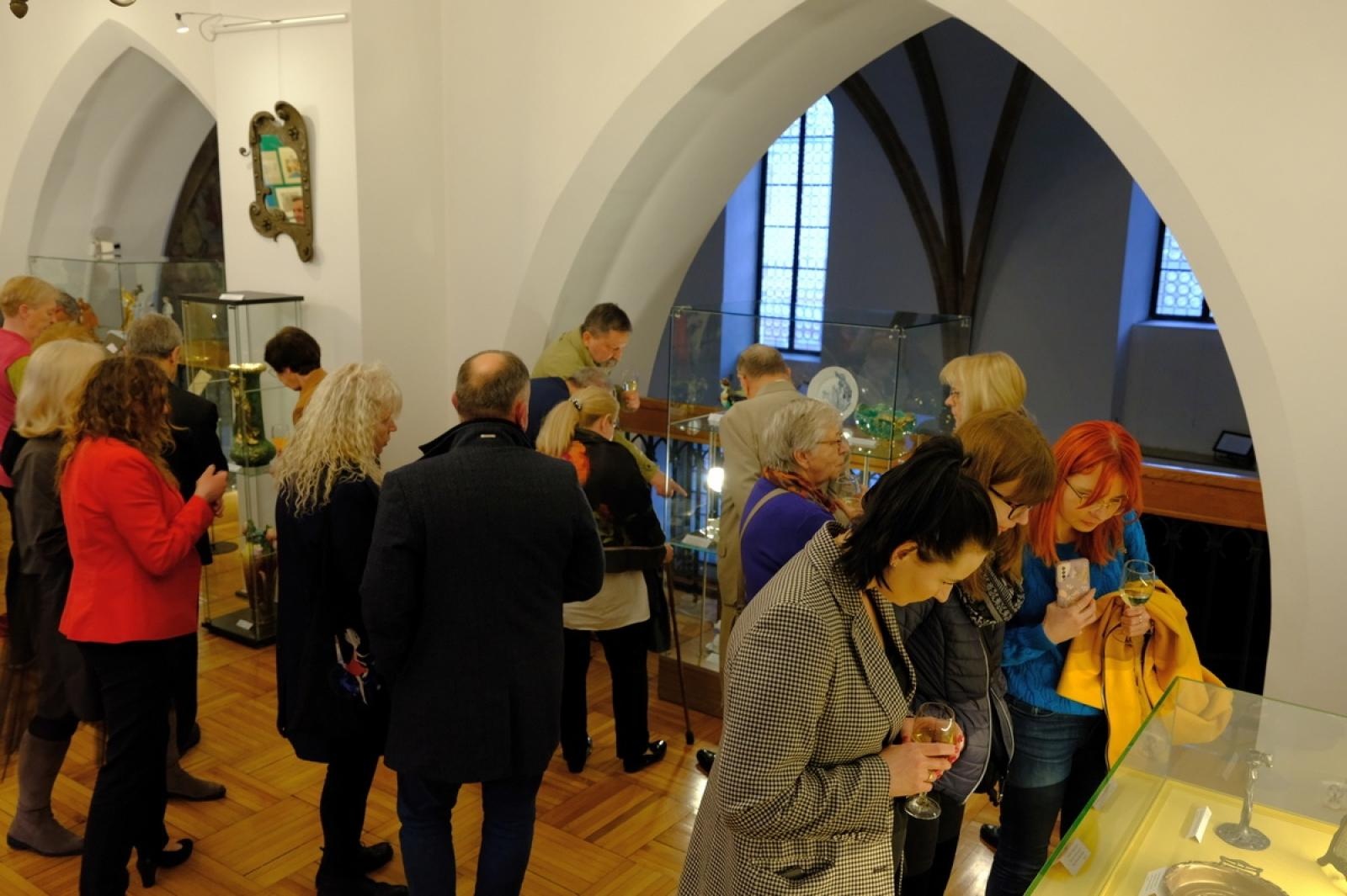 Zdjęcie w galerii na portalu naszraciborz.pl: Oblicza secesji w raciborskim Muzeum wiadomości z regionu