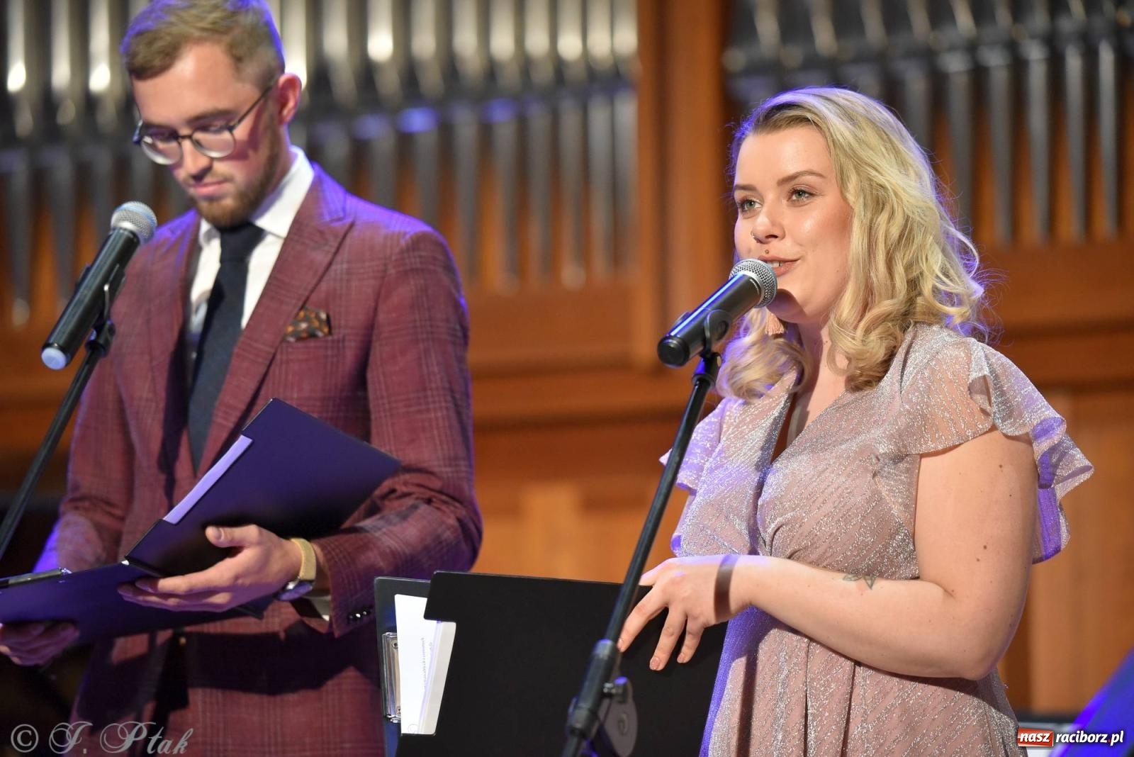 Zdjęcie w galerii na portalu naszraciborz.pl: Hiszpańsko-kubańska fiesta II LO. Torres & Havana Dream na bis! wiadomości z regionu