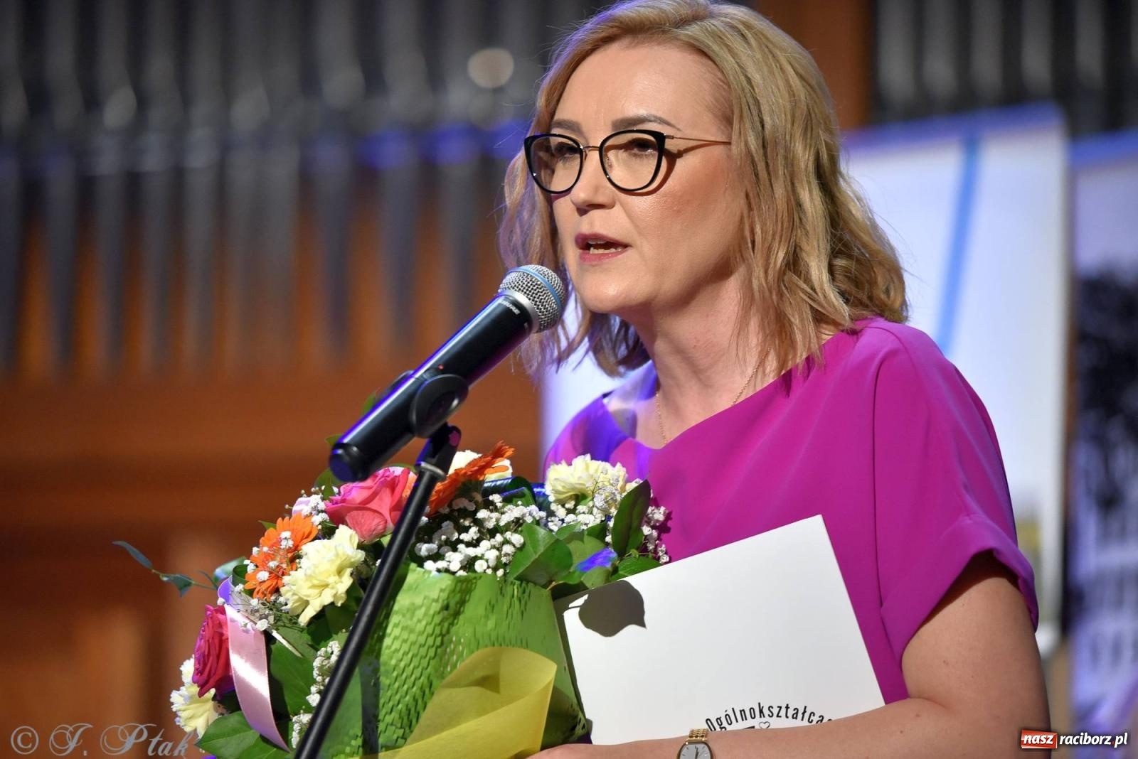 Zdjęcie w galerii na portalu naszraciborz.pl: Hiszpańsko-kubańska fiesta II LO. Torres & Havana Dream na bis! wiadomości z regionu