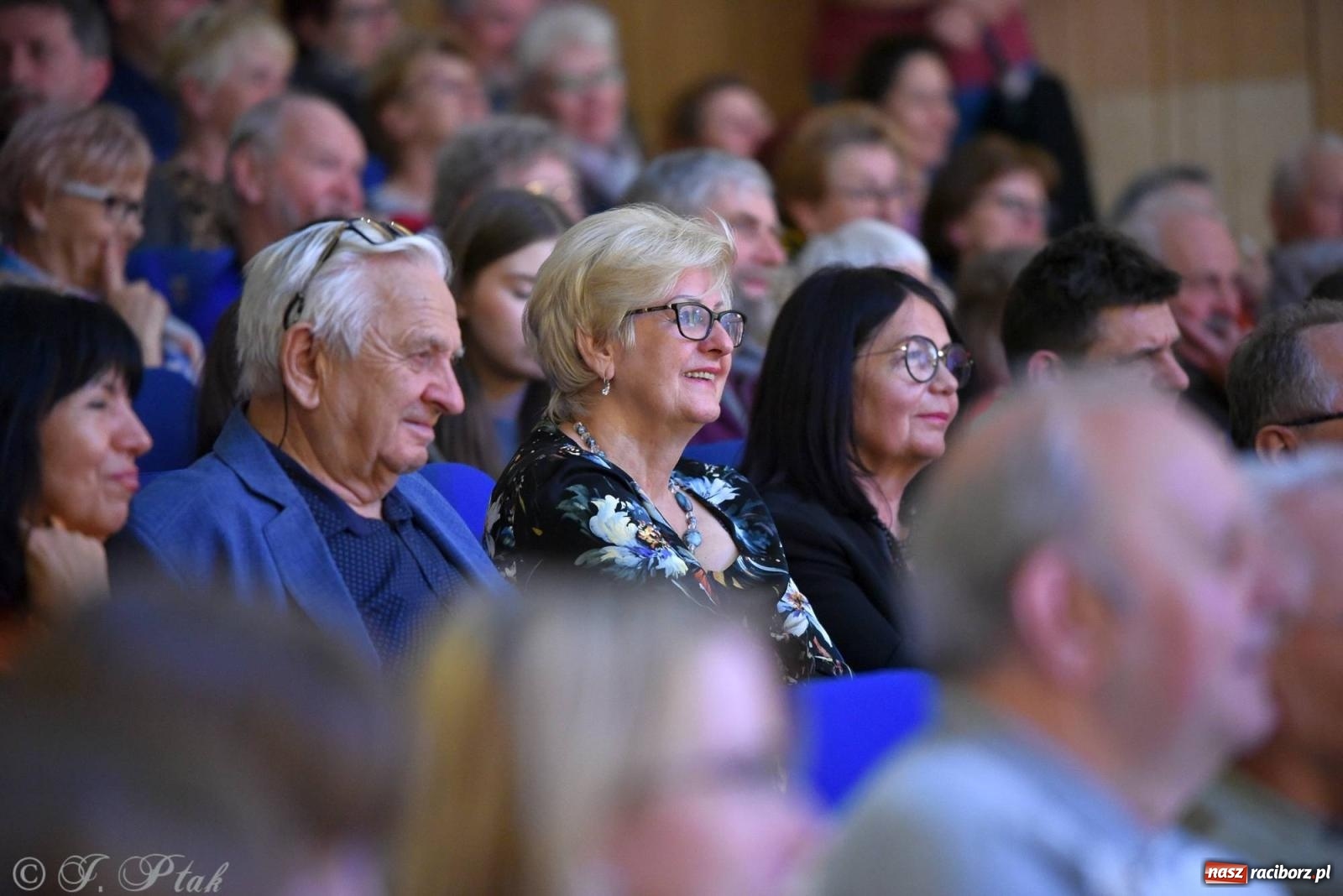 Zdjęcie w galerii na portalu naszraciborz.pl: Hiszpańsko-kubańska fiesta II LO. Torres & Havana Dream na bis! wiadomości z regionu