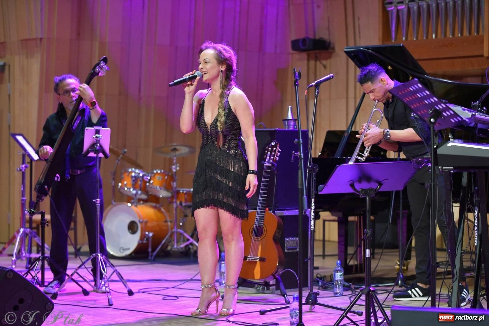 Zdjęcie w galerii na portalu naszraciborz.pl: Hiszpańsko-kubańska fiesta II LO. Torres & Havana Dream na bis! wiadomości z regionu