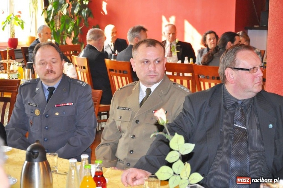 Zdjęcie w galerii na portalu naszraciborz.pl: 2010 rok przyniósł sprawdzian wiadomości z regionu