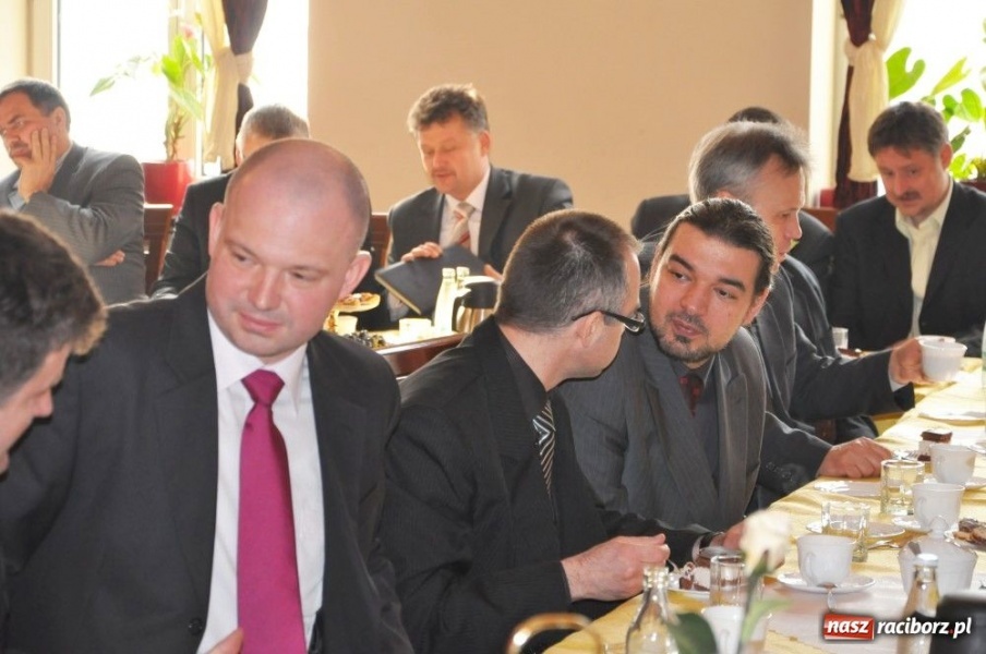 Zdjęcie w galerii na portalu naszraciborz.pl: 2010 rok przyniósł sprawdzian wiadomości z regionu