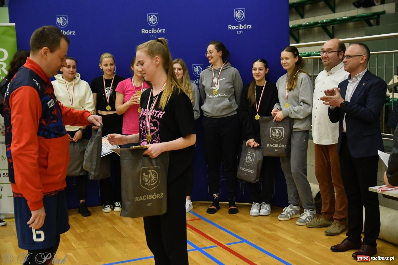 Zdjęcie w galerii na portalu naszraciborz.pl: XXVII sezon Zoo-Mar JP Telebim RLPS przeszedł do historii [FOTO i WIDEO] wiadomości z regionu