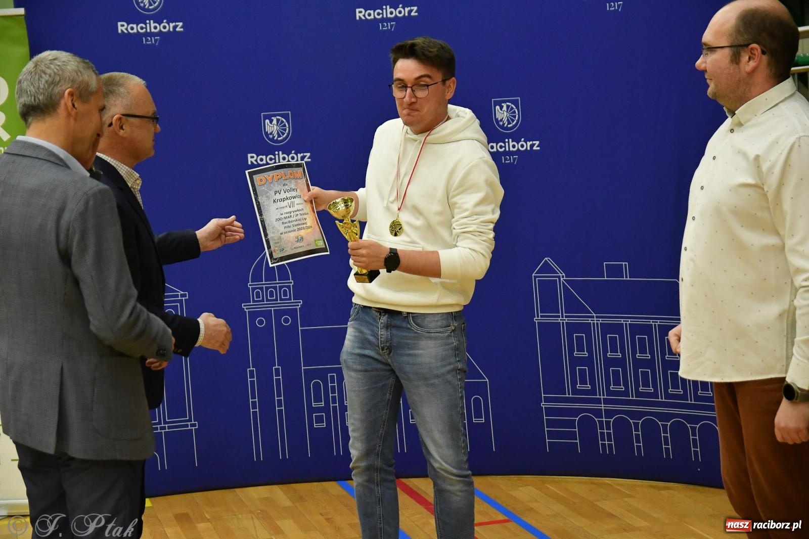 Zdjęcie w galerii na portalu naszraciborz.pl: XXVII sezon Zoo-Mar JP Telebim RLPS przeszedł do historii [FOTO i WIDEO] wiadomości z regionu