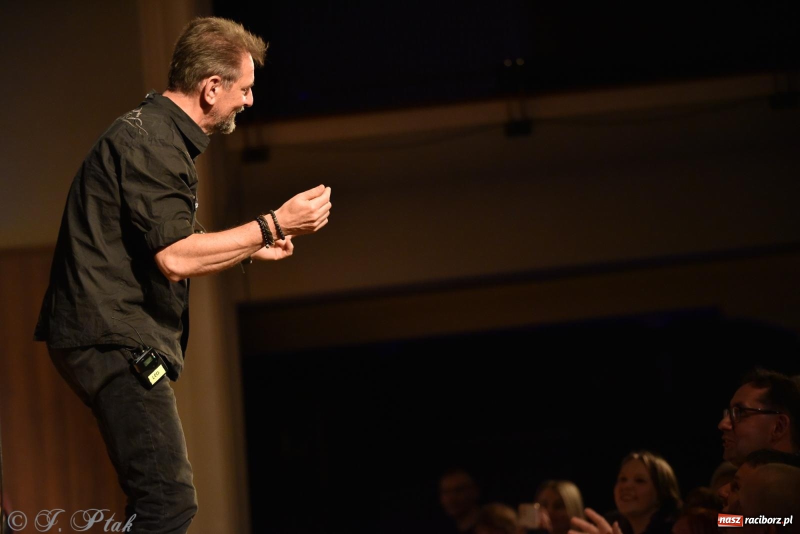 Zdjęcie w galerii na portalu naszraciborz.pl: Legenda polskiego rocka na scenie RCK. Sztywny Pal Azji w Raciborzu wiadomości z regionu