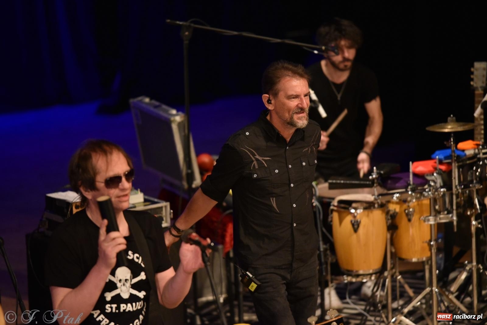 Zdjęcie w galerii na portalu naszraciborz.pl: Legenda polskiego rocka na scenie RCK. Sztywny Pal Azji w Raciborzu wiadomości z regionu