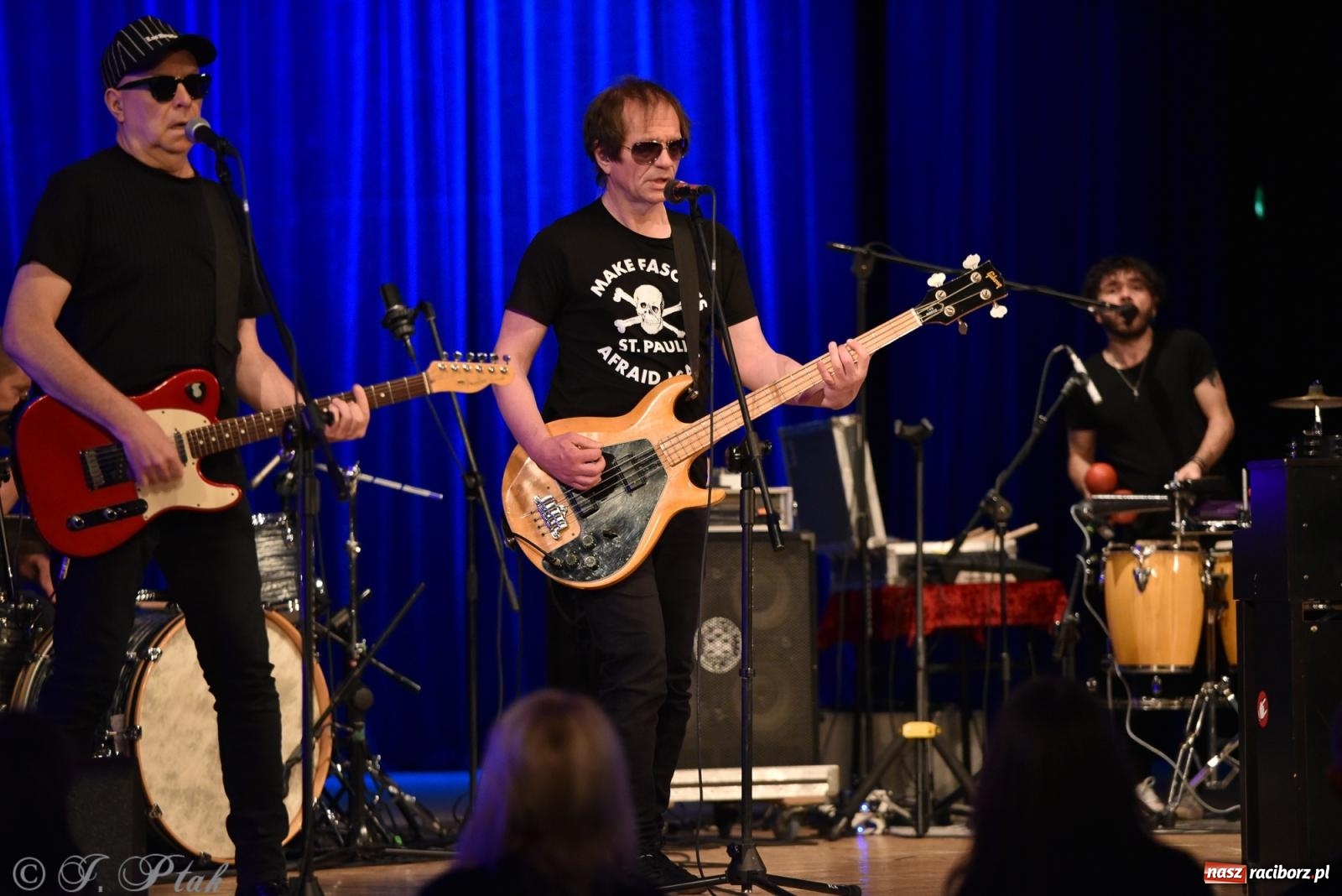 Zdjęcie w galerii na portalu naszraciborz.pl: Legenda polskiego rocka na scenie RCK. Sztywny Pal Azji w Raciborzu wiadomości z regionu