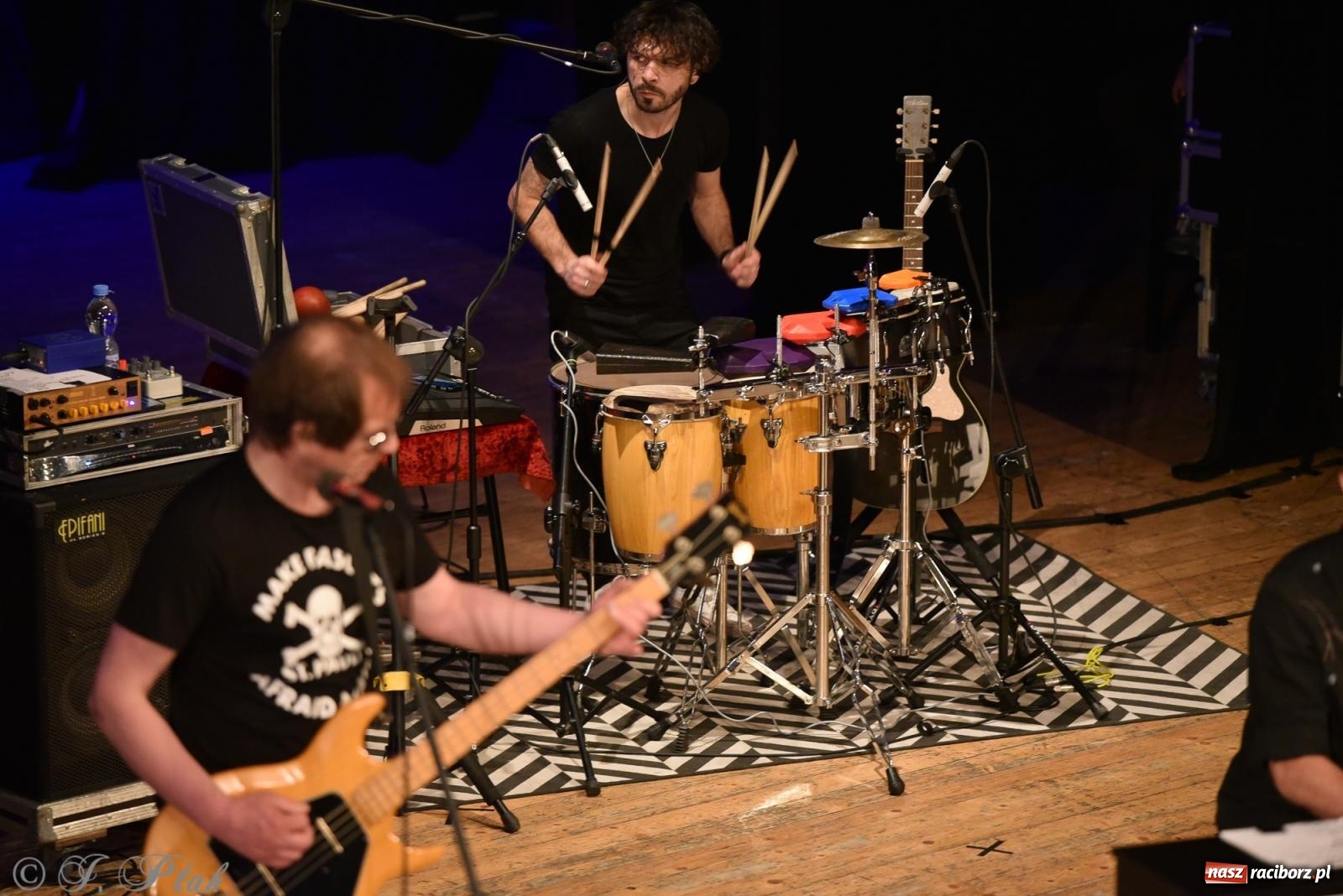 Zdjęcie w galerii na portalu naszraciborz.pl: Legenda polskiego rocka na scenie RCK. Sztywny Pal Azji w Raciborzu wiadomości z regionu