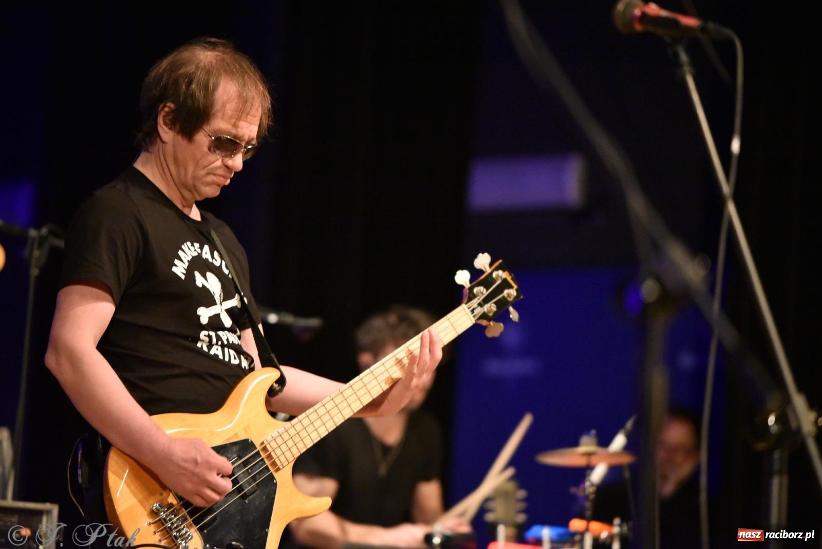 Zdjęcie w galerii na portalu naszraciborz.pl: Legenda polskiego rocka na scenie RCK. Sztywny Pal Azji w Raciborzu wiadomości z regionu