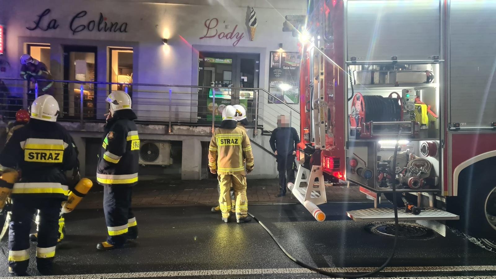 Zdjęcie w galerii na portalu naszraciborz.pl: Pożar sadzy w kominie w Krzanowicach [FOTO] wiadomości z regionu