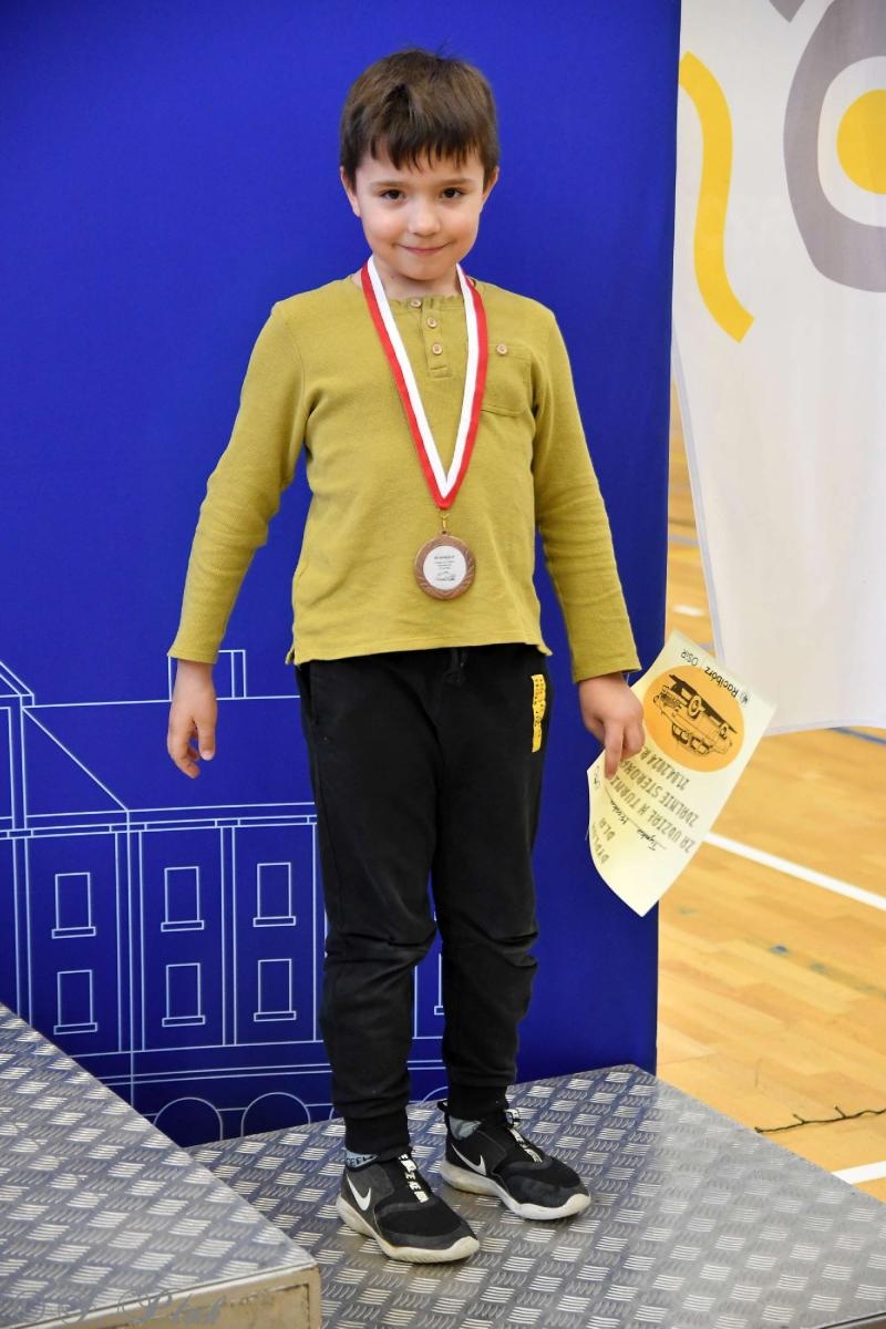 Zdjęcie w galerii na portalu naszraciborz.pl: Zdalnie sterowane wyścigi w Arenie Rafako [FOTO i WIDEO] wiadomości z regionu