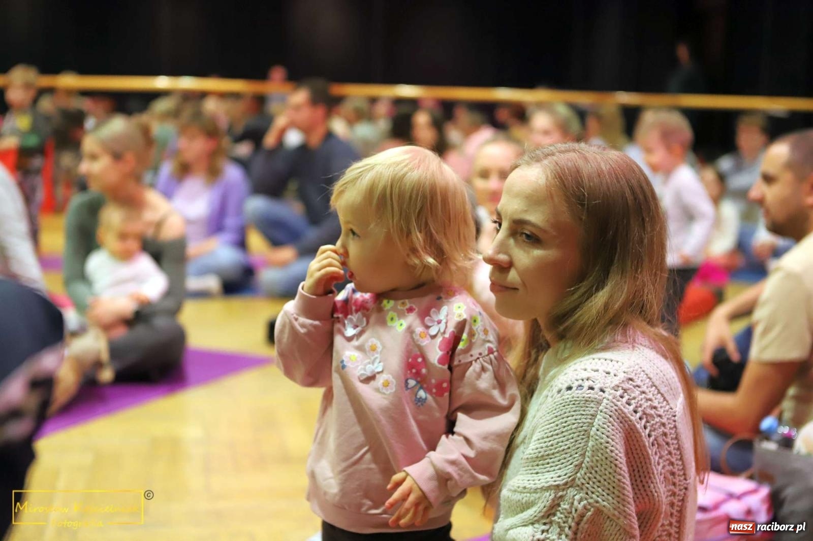 Zdjęcie w galerii na portalu naszraciborz.pl: Prześliczna wiolonczela. Kolejna edycja Maluchów w krainie dźwięku wiadomości z regionu