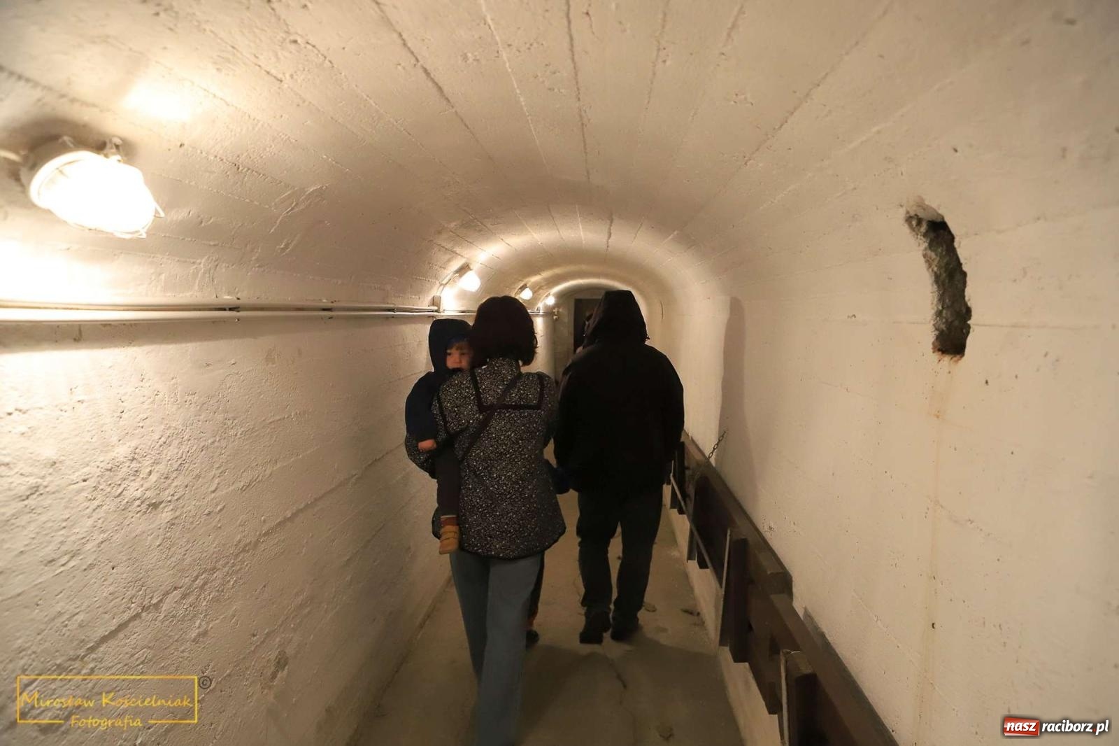 Zdjęcie w galerii na portalu naszraciborz.pl: Raciborski Klub Ojca zawitał do Śląskiego Oddziału Straży Granicznej wiadomości z regionu