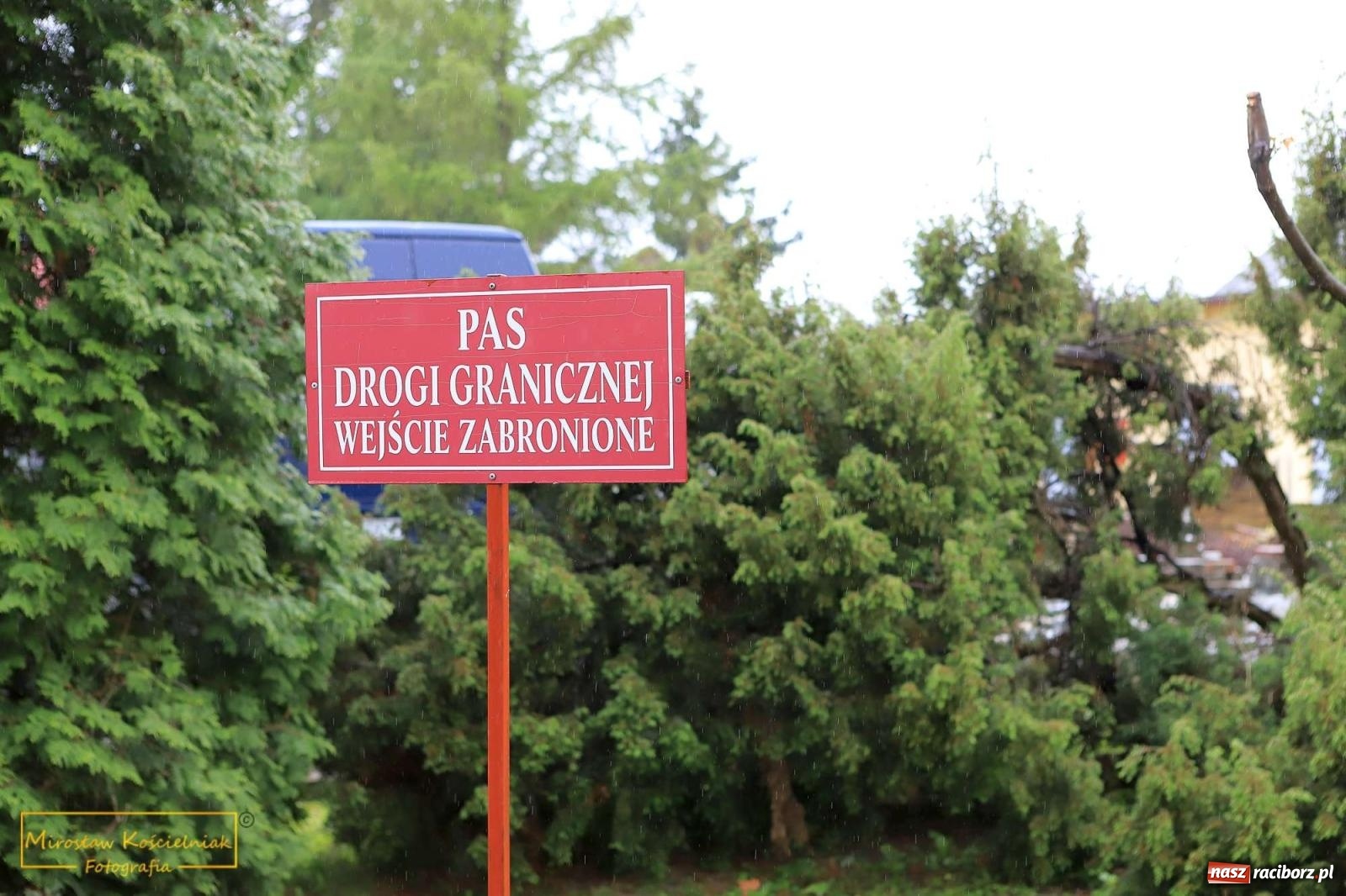 Zdjęcie w galerii na portalu naszraciborz.pl: Raciborski Klub Ojca zawitał do Śląskiego Oddziału Straży Granicznej wiadomości z regionu