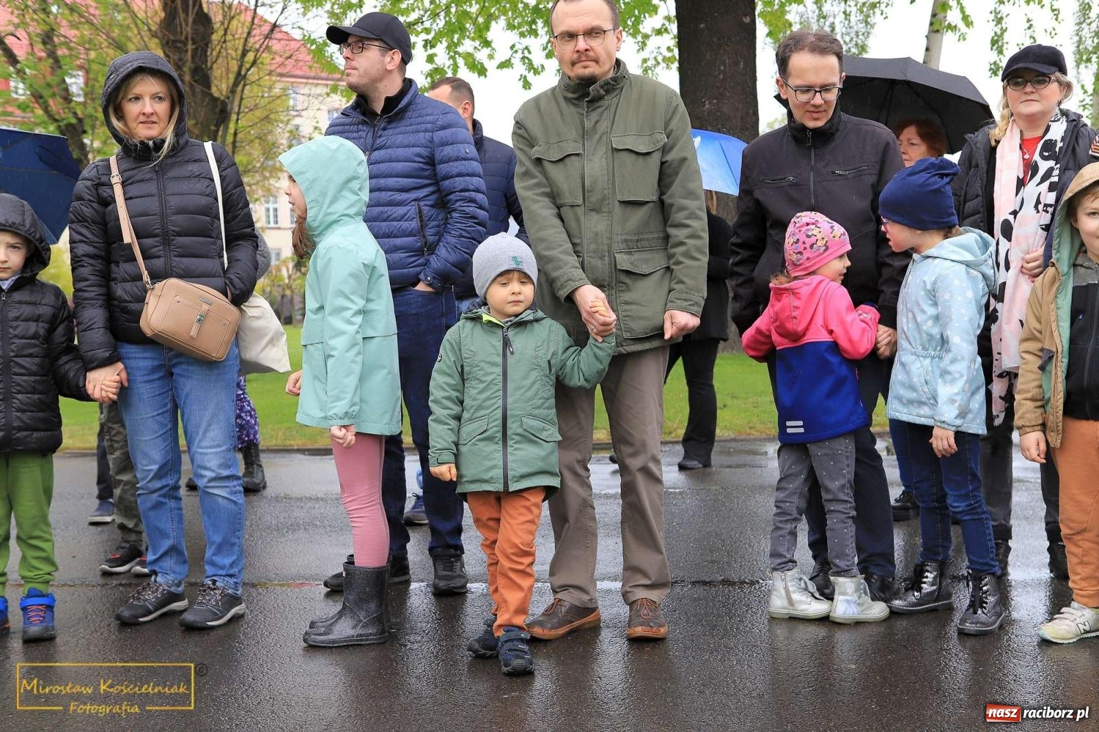 Zdjęcie w galerii na portalu naszraciborz.pl: Raciborski Klub Ojca zawitał do Śląskiego Oddziału Straży Granicznej wiadomości z regionu