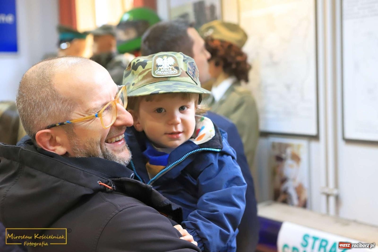 Zdjęcie w galerii na portalu naszraciborz.pl: Raciborski Klub Ojca zawitał do Śląskiego Oddziału Straży Granicznej wiadomości z regionu