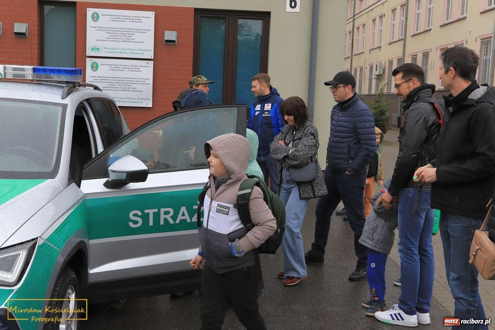 Zdjęcie w galerii na portalu naszraciborz.pl: Raciborski Klub Ojca zawitał do Śląskiego Oddziału Straży Granicznej wiadomości z regionu