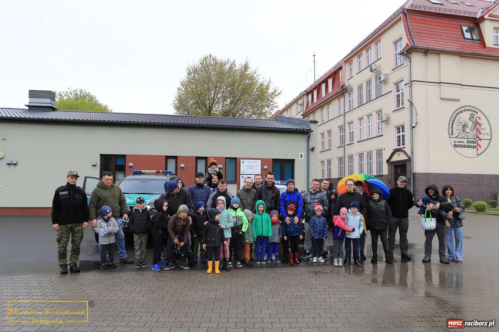 Zdjęcie w galerii na portalu naszraciborz.pl: Raciborski Klub Ojca zawitał do Śląskiego Oddziału Straży Granicznej wiadomości z regionu