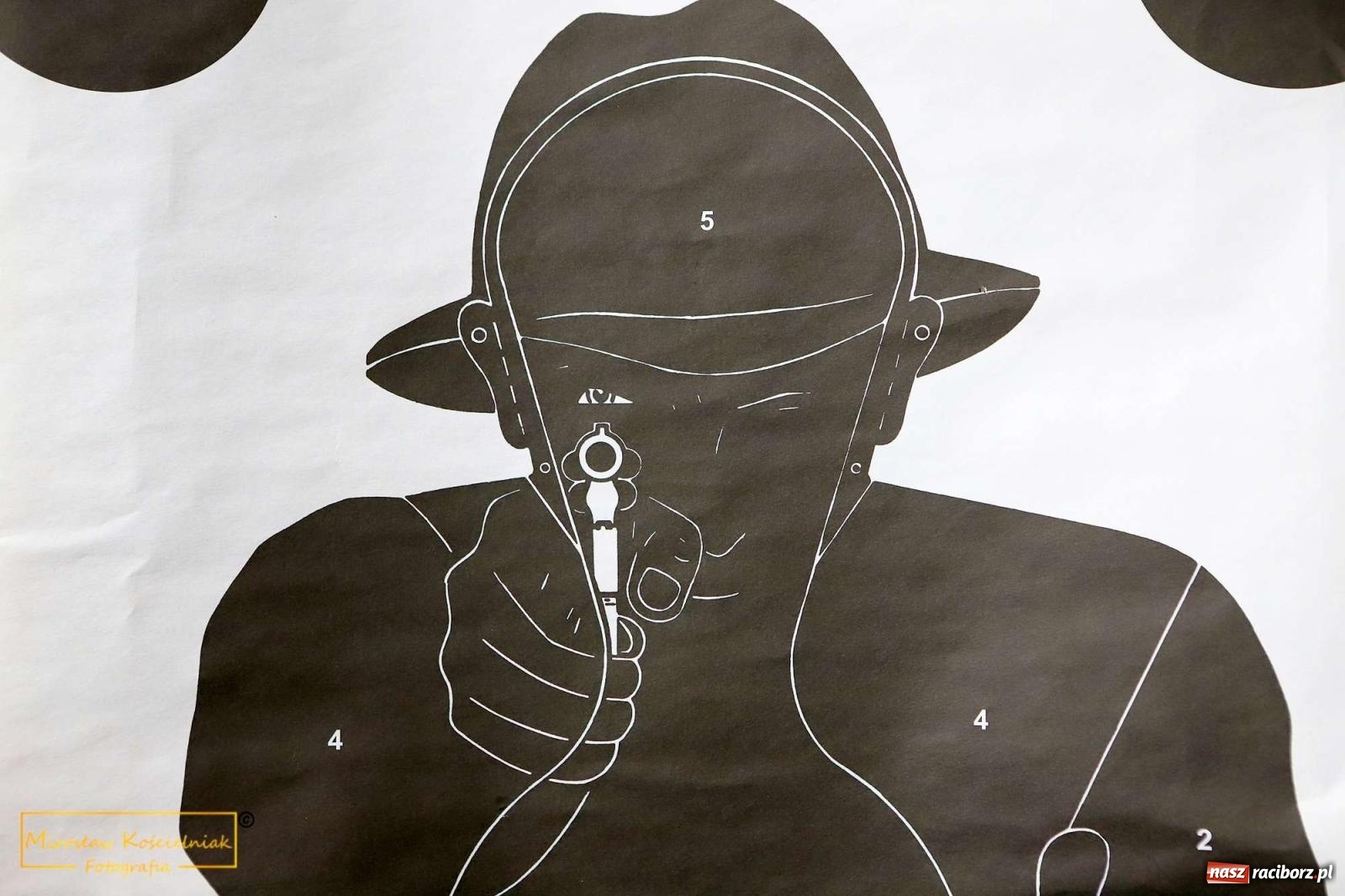 Zdjęcie w galerii na portalu naszraciborz.pl: Raciborski Klub Ojca zawitał do Śląskiego Oddziału Straży Granicznej wiadomości z regionu