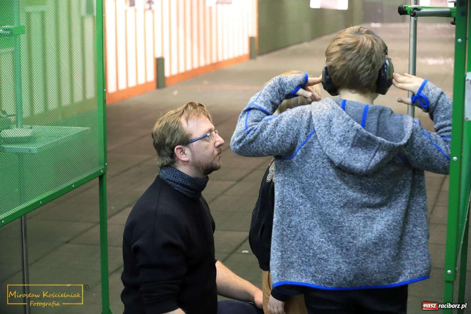 Zdjęcie w galerii na portalu naszraciborz.pl: Raciborski Klub Ojca zawitał do Śląskiego Oddziału Straży Granicznej wiadomości z regionu