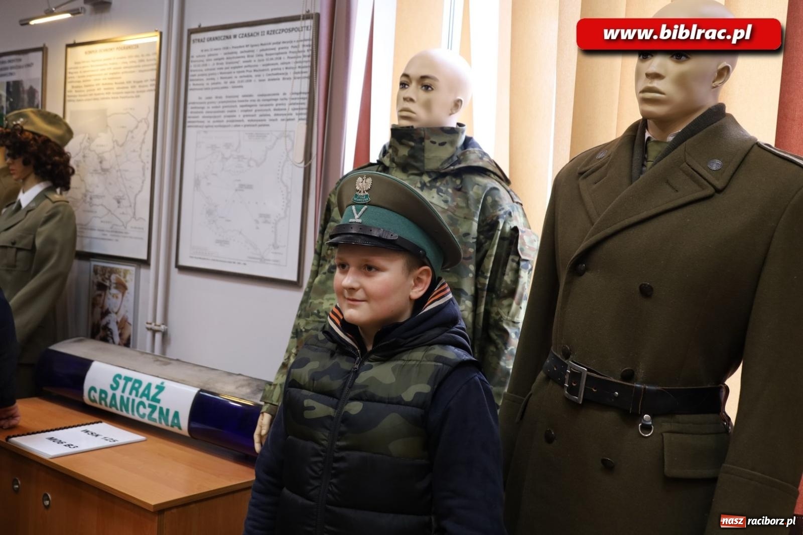 Zdjęcie w galerii na portalu naszraciborz.pl: Raciborski Klub Ojca zawitał do Śląskiego Oddziału Straży Granicznej wiadomości z regionu