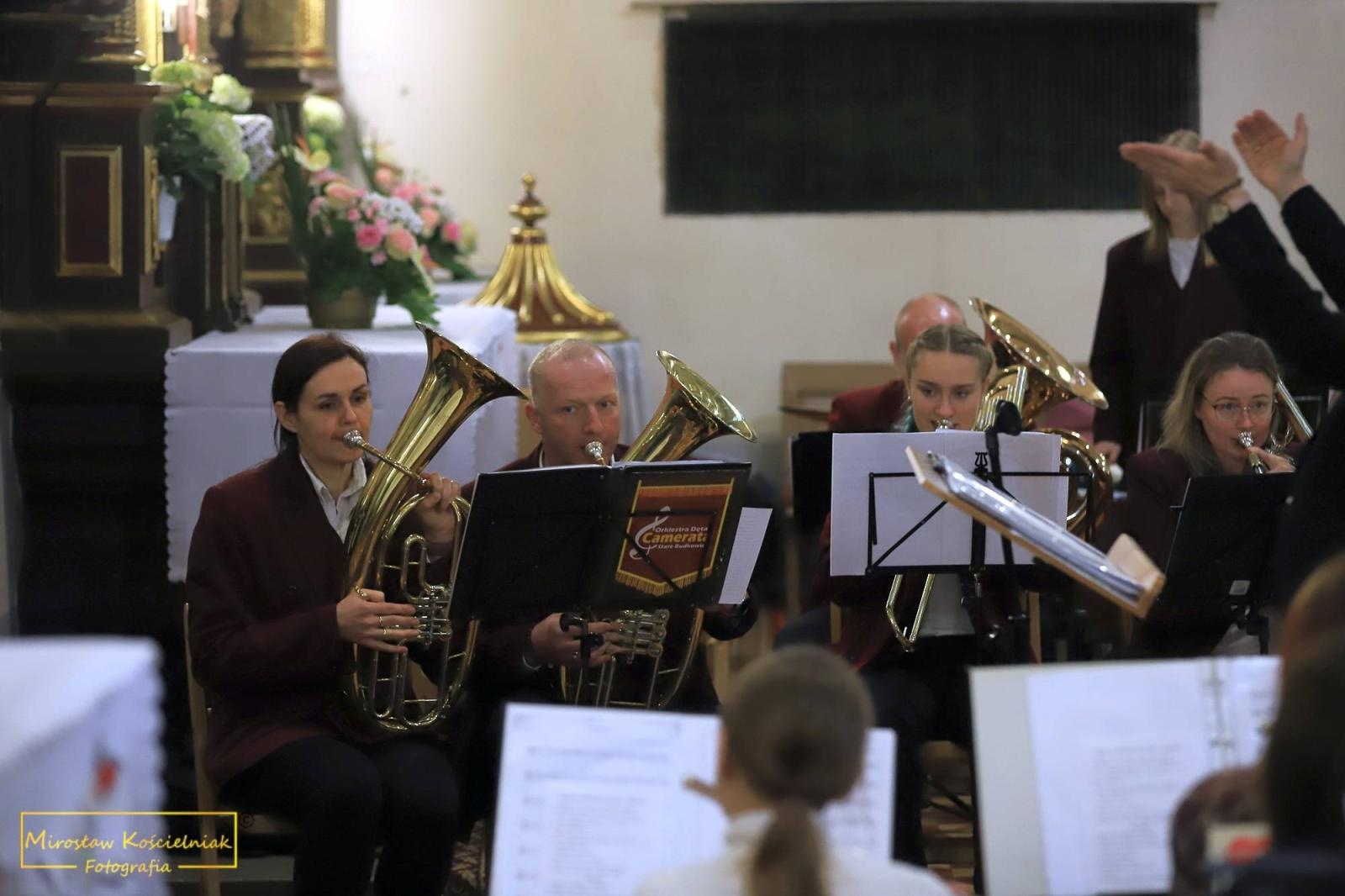 Zdjęcie w galerii na portalu naszraciborz.pl: Raciborskie nieszpory ze scholą ze Starych Budkowic [FOTO i WIDEO] wiadomości z regionu