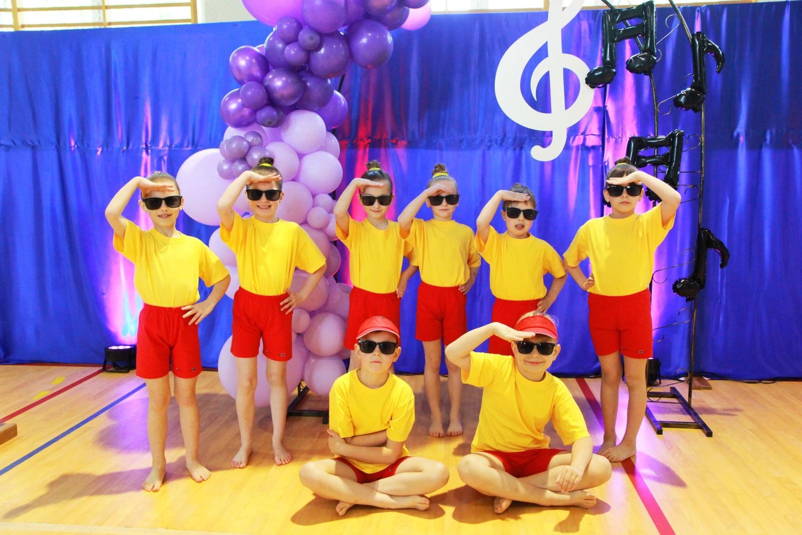 Zdjęcie w galerii na portalu naszraciborz.pl: Tanecznie i kolorowo, czyli II Powiatowy Festiwal Taneczny w Zabełkowie wiadomości z regionu