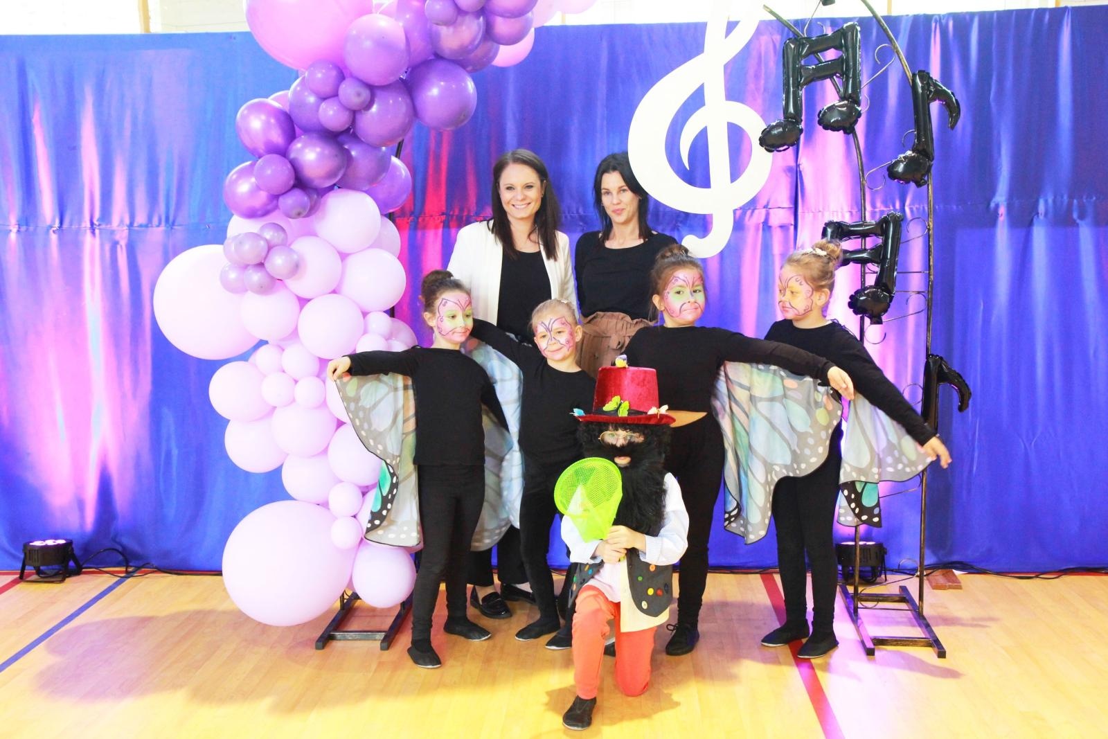 Zdjęcie w galerii na portalu naszraciborz.pl: Tanecznie i kolorowo, czyli II Powiatowy Festiwal Taneczny w Zabełkowie wiadomości z regionu