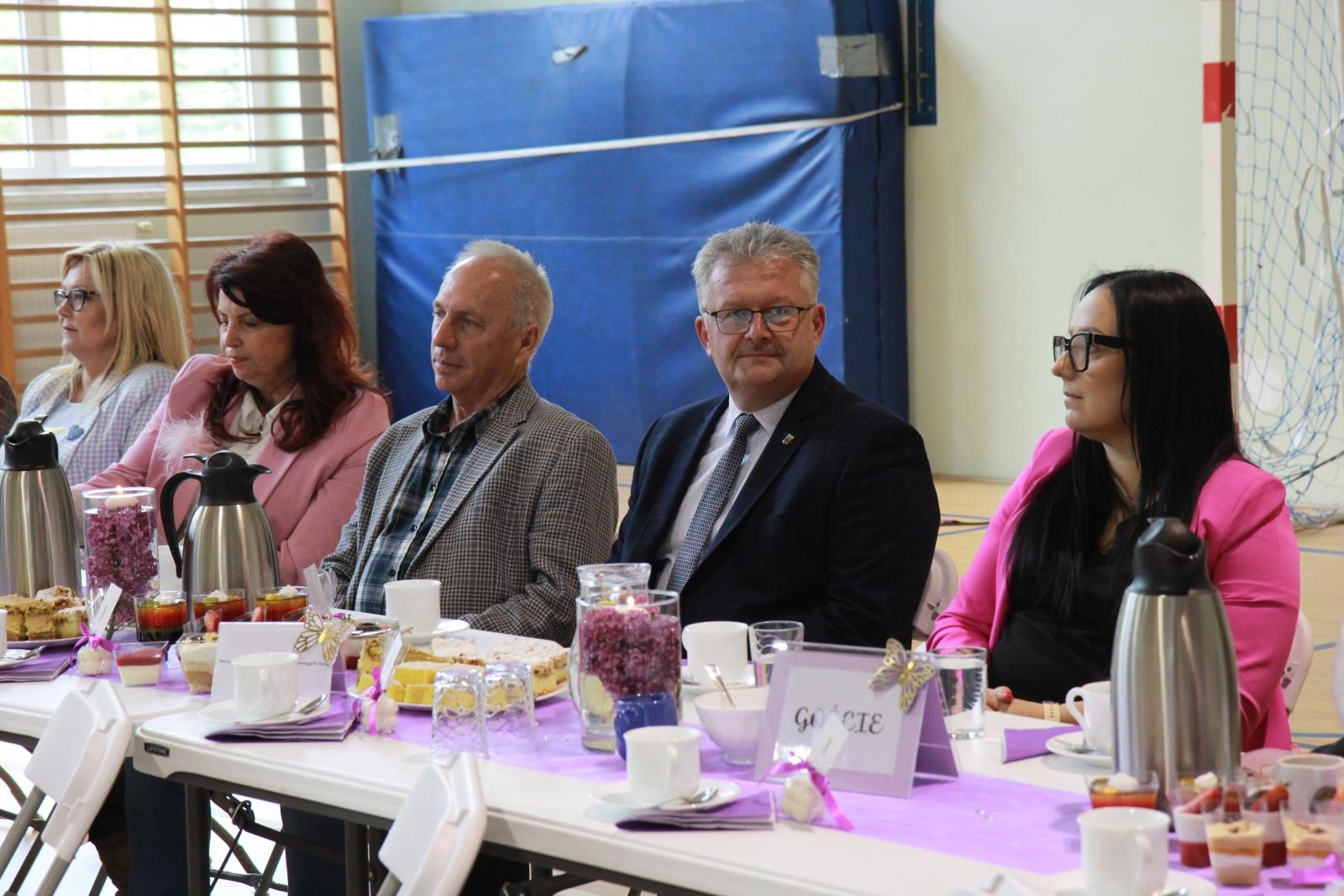Zdjęcie w galerii na portalu naszraciborz.pl: Tanecznie i kolorowo, czyli II Powiatowy Festiwal Taneczny w Zabełkowie wiadomości z regionu