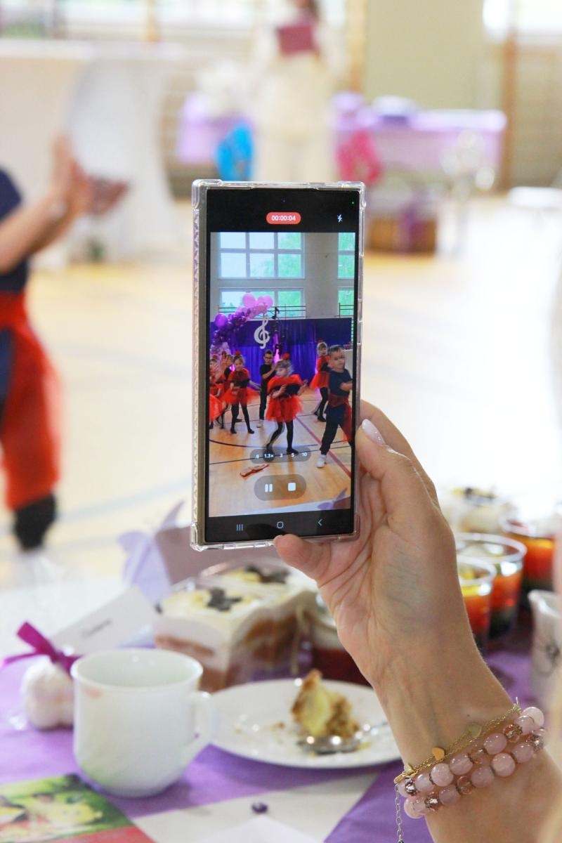 Zdjęcie w galerii na portalu naszraciborz.pl: Tanecznie i kolorowo, czyli II Powiatowy Festiwal Taneczny w Zabełkowie wiadomości z regionu