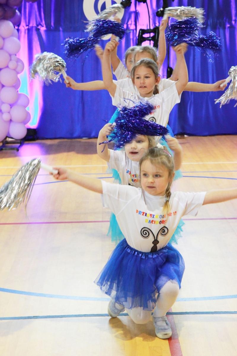 Zdjęcie w galerii na portalu naszraciborz.pl: Tanecznie i kolorowo, czyli II Powiatowy Festiwal Taneczny w Zabełkowie wiadomości z regionu