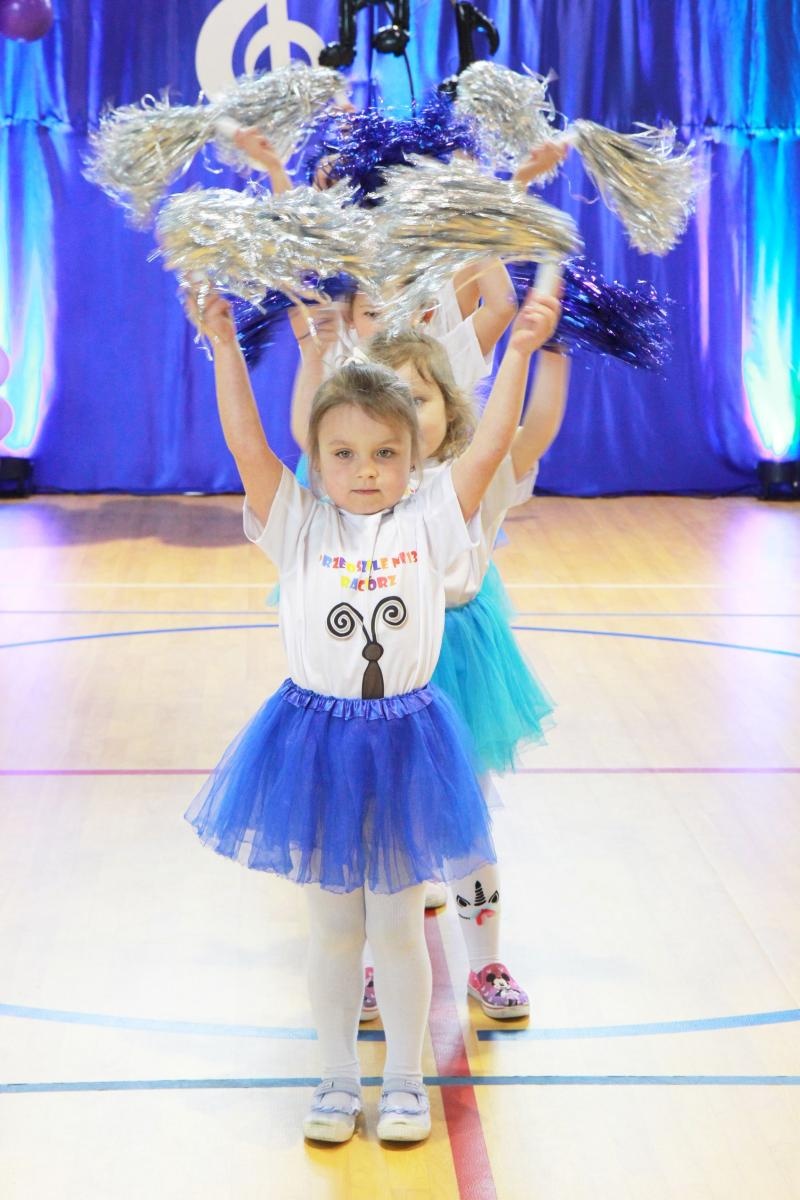 Zdjęcie w galerii na portalu naszraciborz.pl: Tanecznie i kolorowo, czyli II Powiatowy Festiwal Taneczny w Zabełkowie wiadomości z regionu