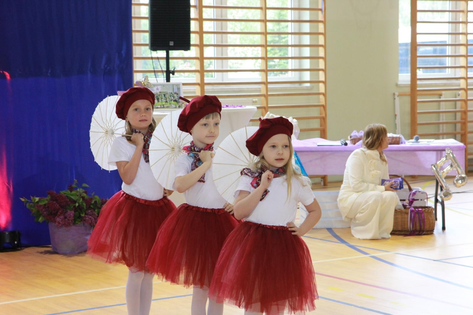 Zdjęcie w galerii na portalu naszraciborz.pl: Tanecznie i kolorowo, czyli II Powiatowy Festiwal Taneczny w Zabełkowie wiadomości z regionu