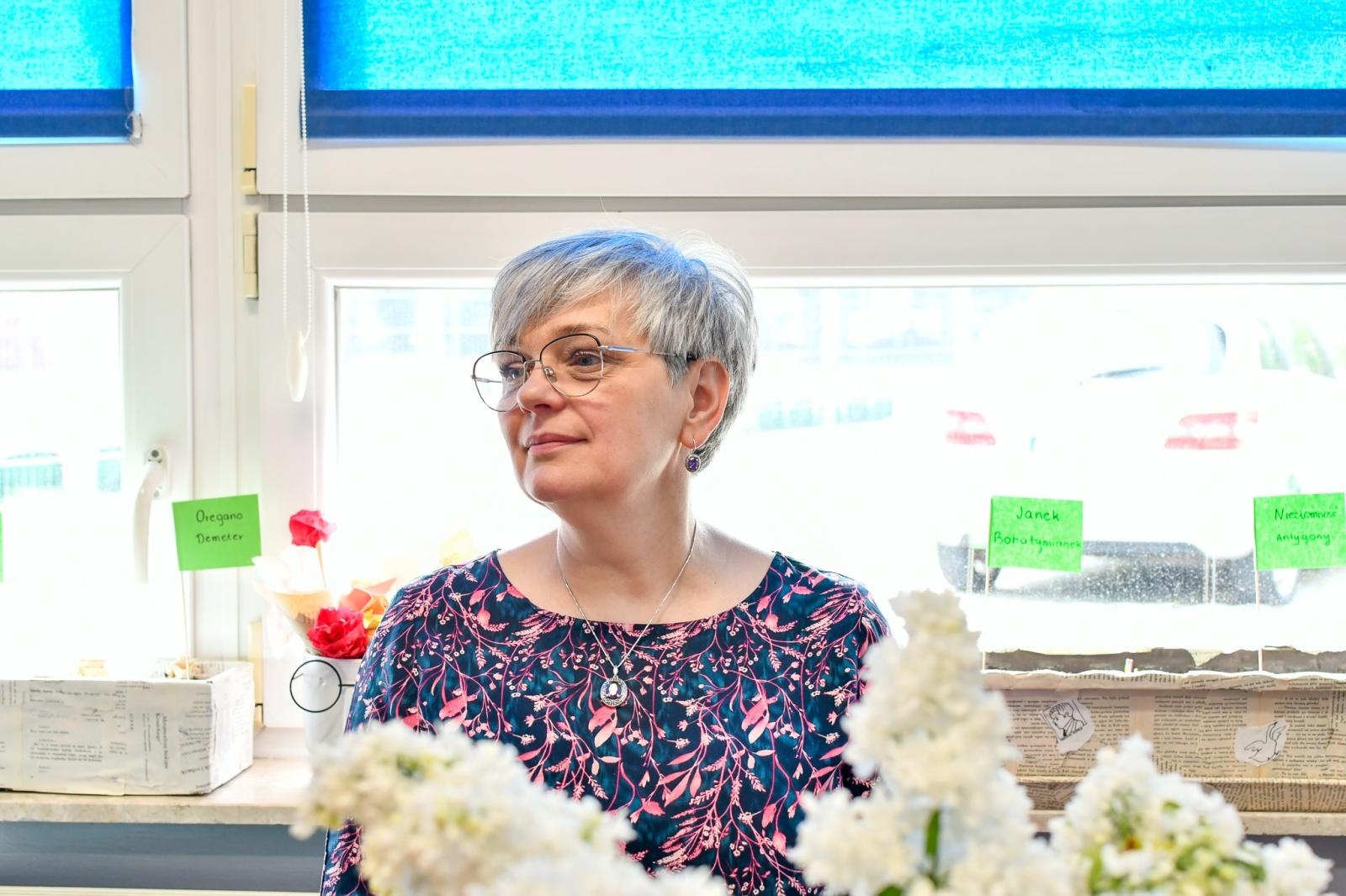 Zdjęcie w galerii na portalu naszraciborz.pl: Muzeum w liceum – wernisaż wystawy w ZSO nr 1 wiadomości z regionu