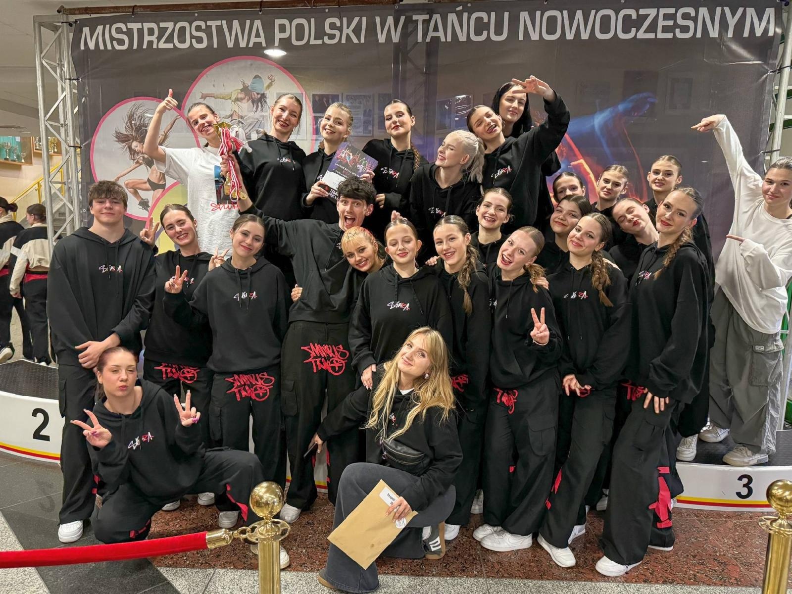 Zdjęcie w galerii na portalu naszraciborz.pl: Grupy hip-hopowe SKAZY na Mistrzostwach Polski w Inowrocławiu. Złoto dla Raciborza wiadomości z regionu