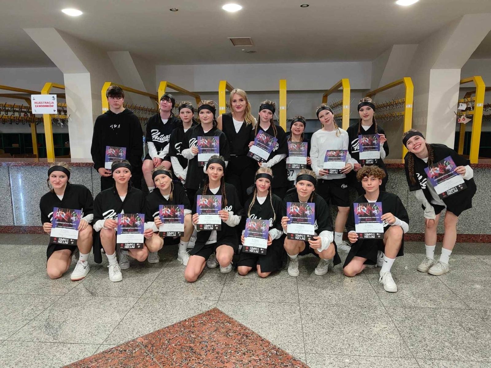 Zdjęcie w galerii na portalu naszraciborz.pl: Grupy hip-hopowe SKAZY na Mistrzostwach Polski w Inowrocławiu. Złoto dla Raciborza wiadomości z regionu