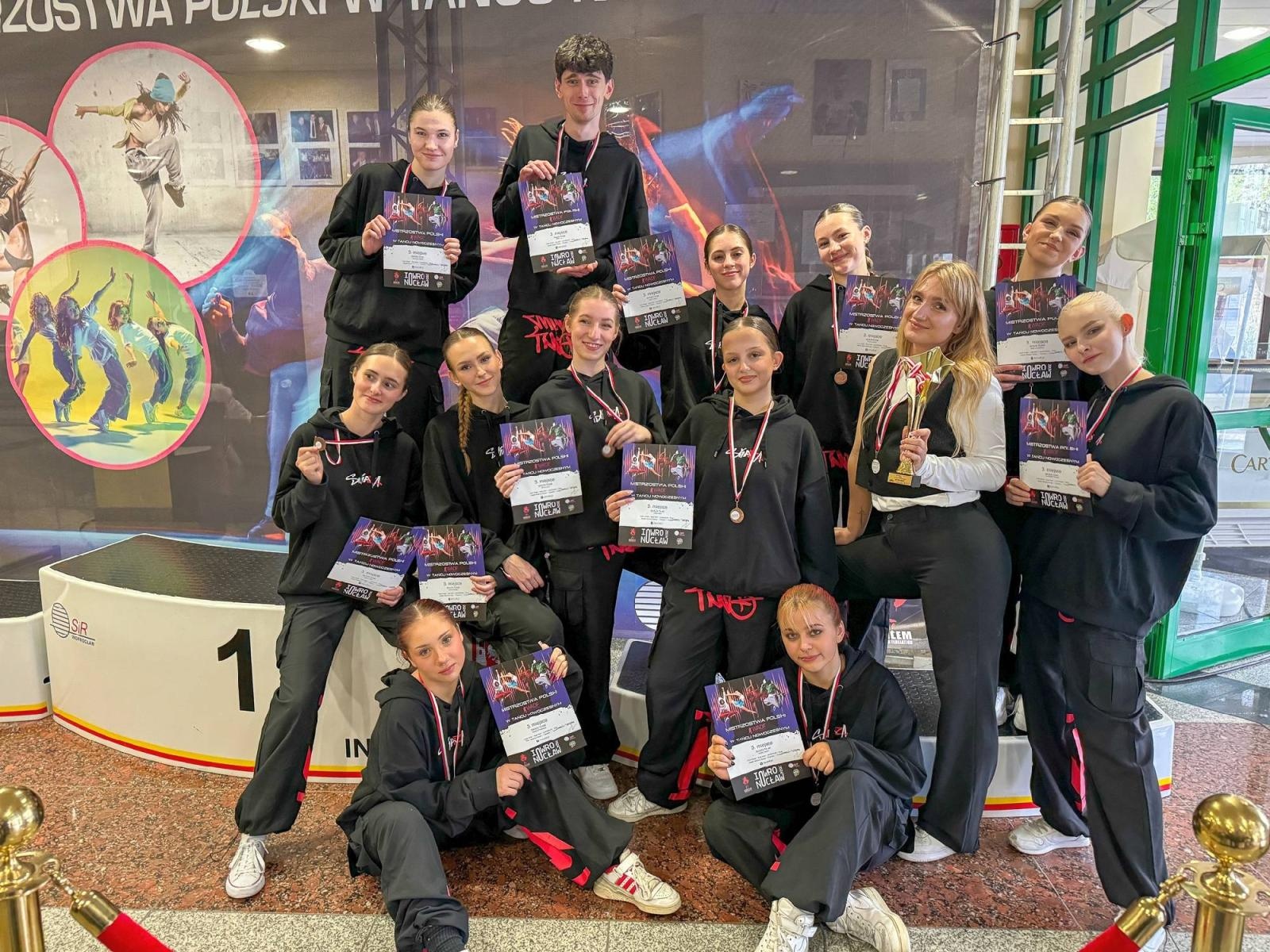 Zdjęcie w galerii na portalu naszraciborz.pl: Grupy hip-hopowe SKAZY na Mistrzostwach Polski w Inowrocławiu. Złoto dla Raciborza wiadomości z regionu