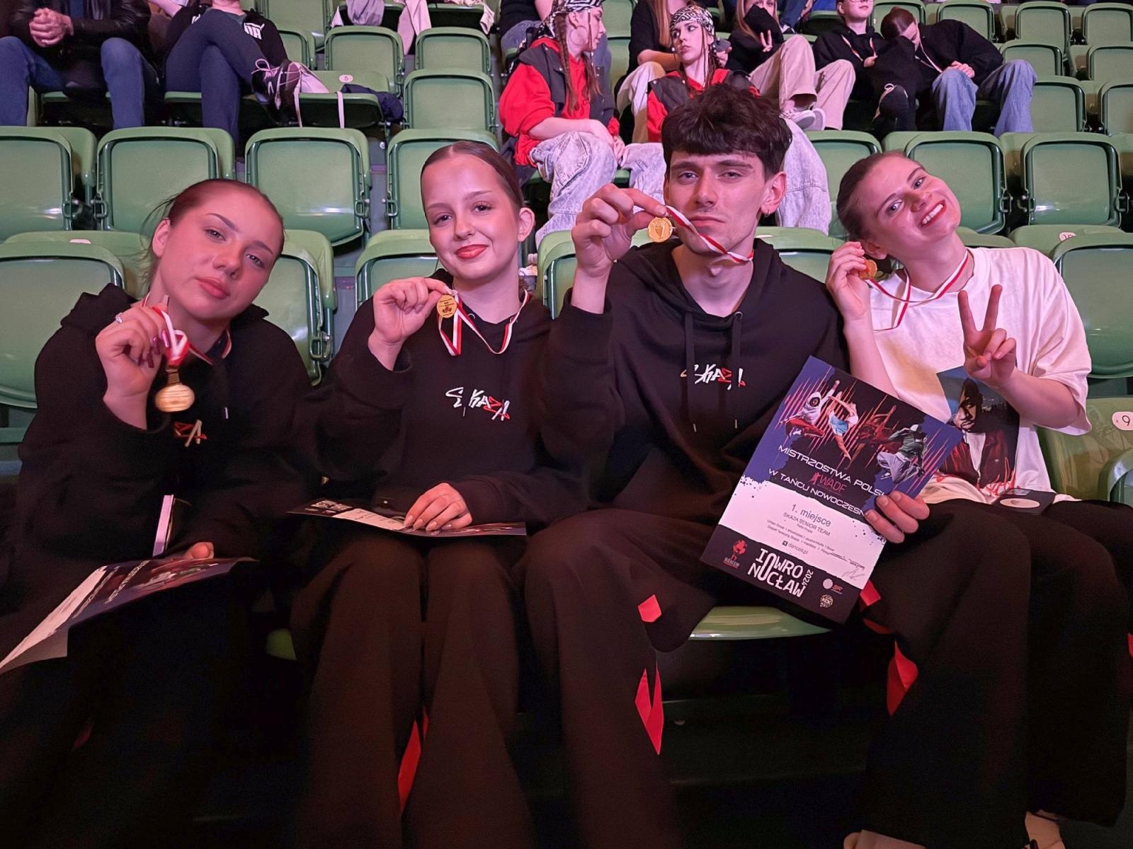 Zdjęcie w galerii na portalu naszraciborz.pl: Grupy hip-hopowe SKAZY na Mistrzostwach Polski w Inowrocławiu. Złoto dla Raciborza wiadomości z regionu