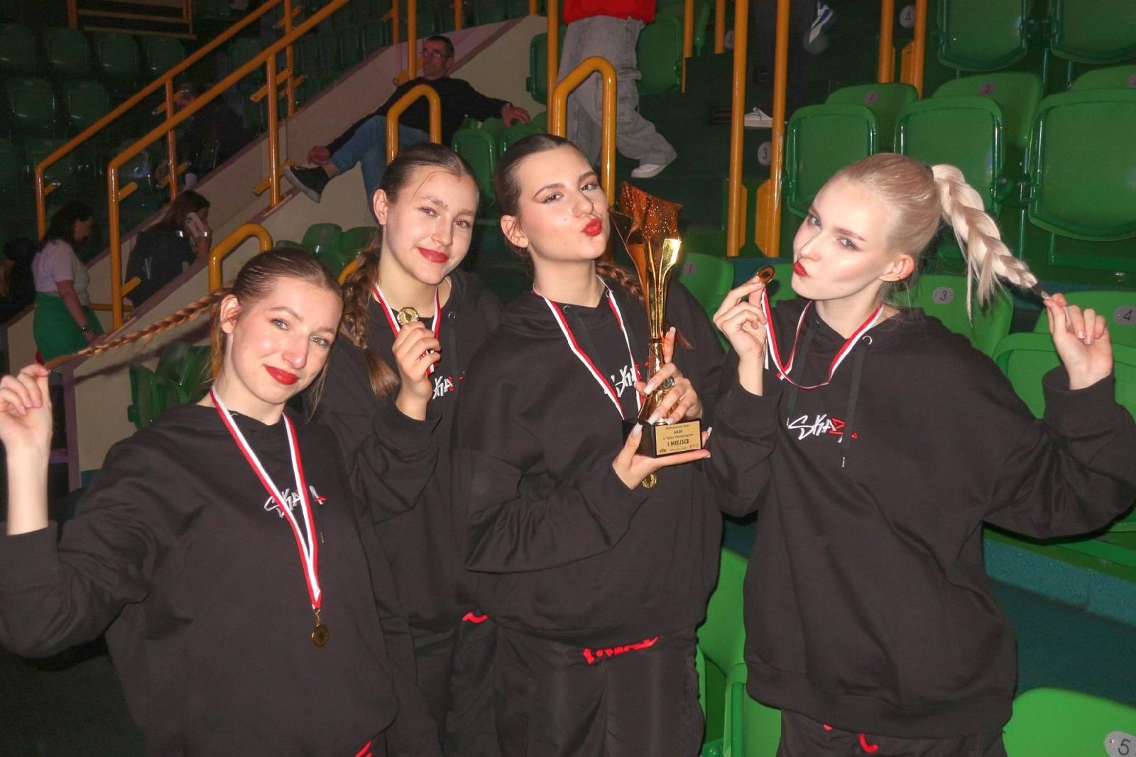 Zdjęcie w galerii na portalu naszraciborz.pl: Grupy hip-hopowe SKAZY na Mistrzostwach Polski w Inowrocławiu. Złoto dla Raciborza wiadomości z regionu
