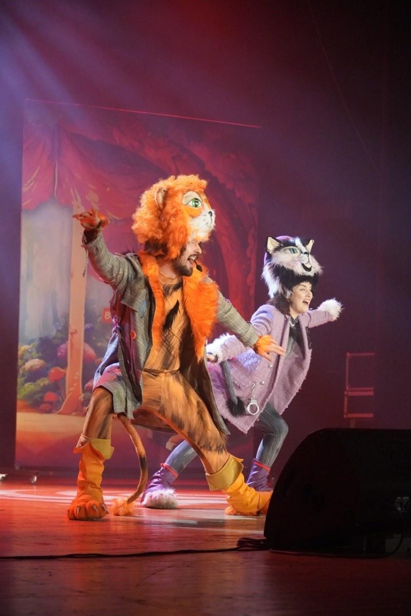 Zdjęcie w galerii na portalu naszraciborz.pl: Interaktywny spektakl z okazji Dnia Ziemi w RCK [FOTO] wiadomości z regionu