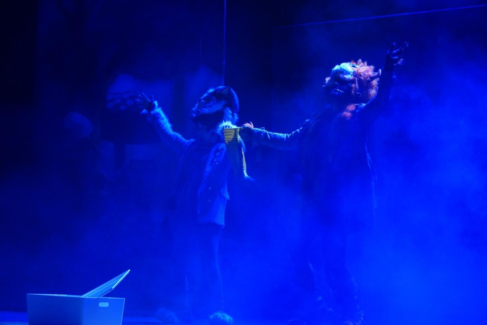 Zdjęcie w galerii na portalu naszraciborz.pl: Interaktywny spektakl z okazji Dnia Ziemi w RCK [FOTO] wiadomości z regionu