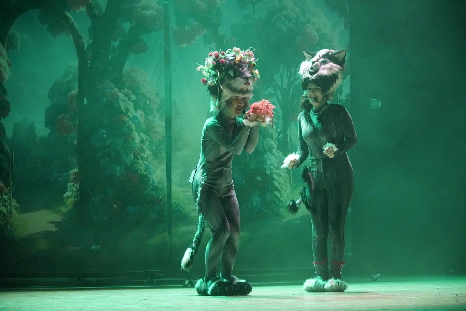 Zdjęcie w galerii na portalu naszraciborz.pl: Interaktywny spektakl z okazji Dnia Ziemi w RCK [FOTO] wiadomości z regionu