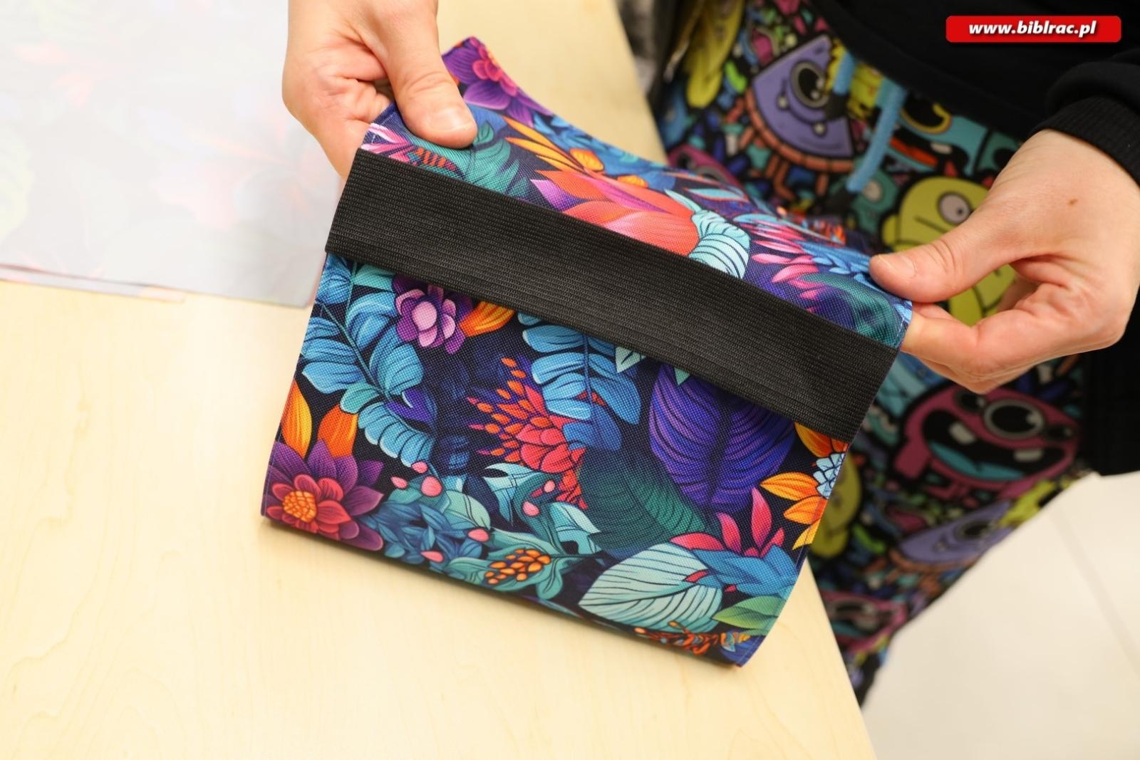 Zdjęcie w galerii na portalu naszraciborz.pl: Warsztaty szycia w raciborskiej bibliotece [FOTO] wiadomości z regionu