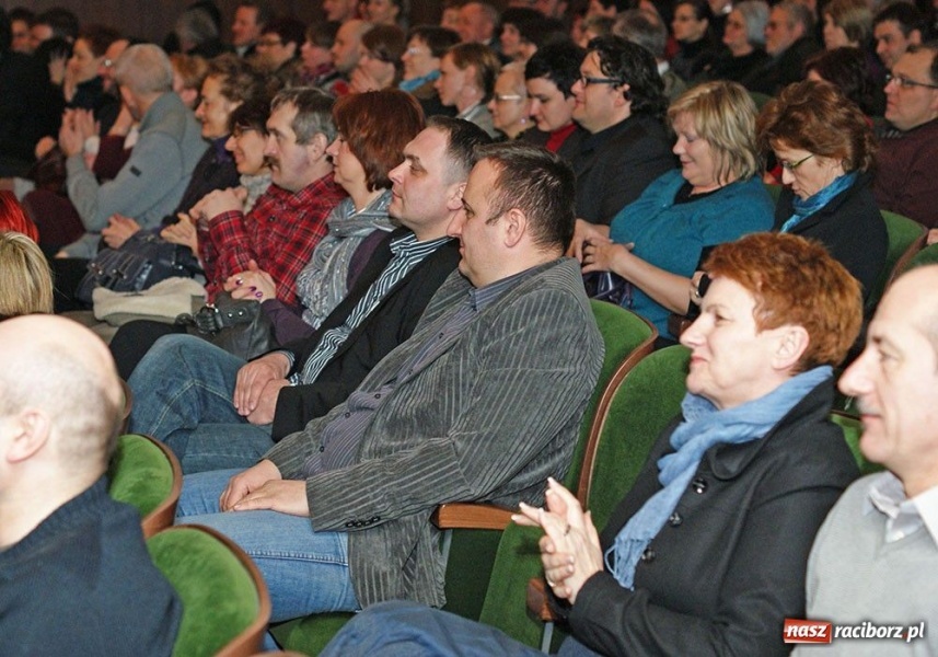 Zdjęcie w galerii na portalu naszraciborz.pl: Idź swoją drogą... wiadomości z regionu