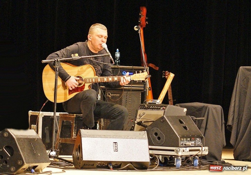 Zdjęcie w galerii na portalu naszraciborz.pl: Idź swoją drogą... wiadomości z regionu