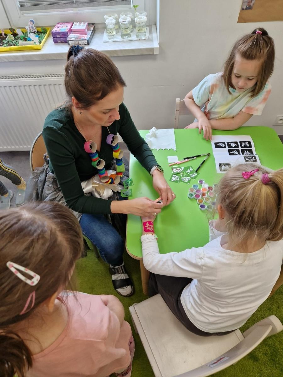 Zdjęcie w galerii na portalu naszraciborz.pl: Śmieciomoda wiosna 2024 wiadomości z regionu