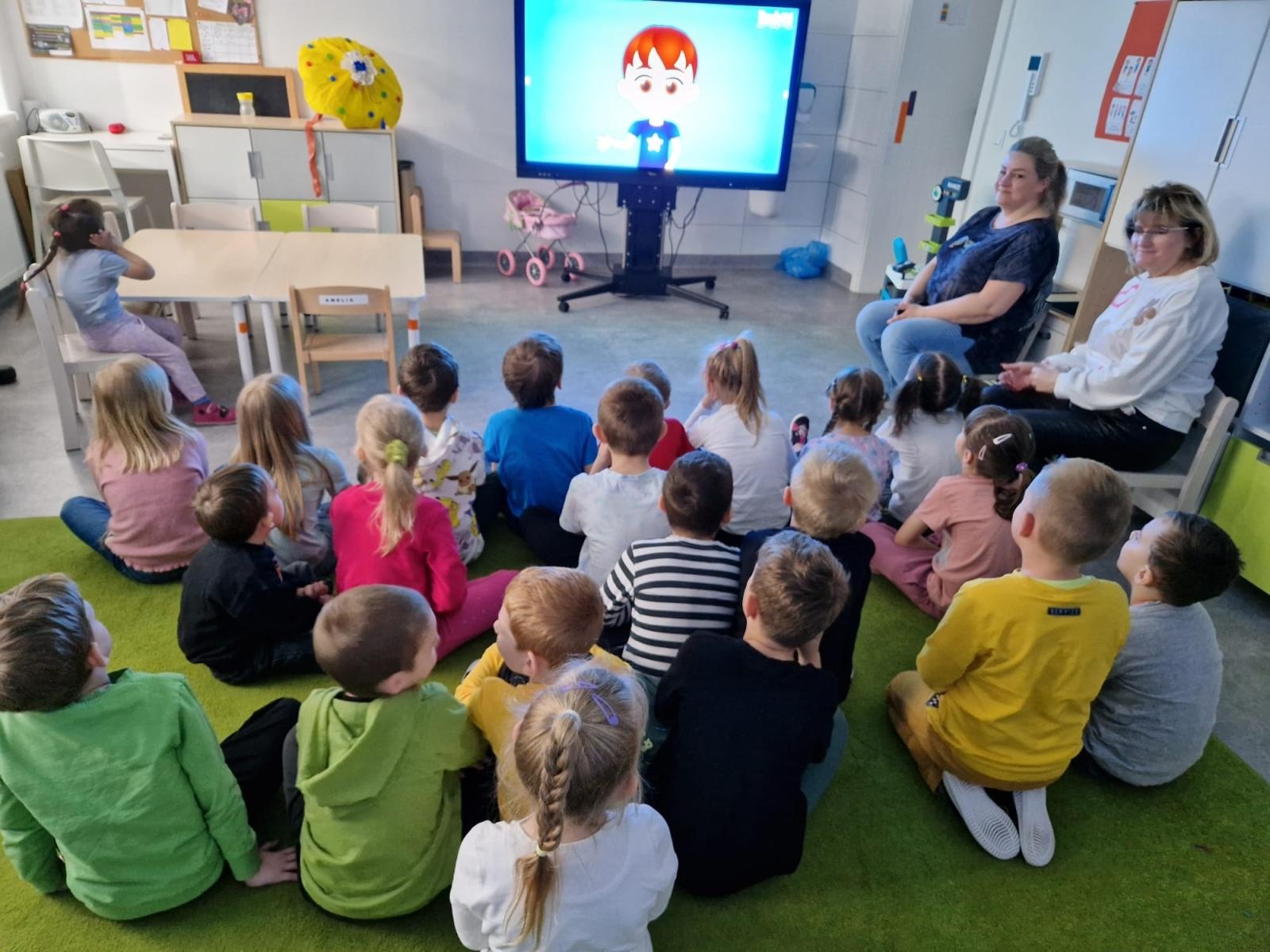 Zdjęcie w galerii na portalu naszraciborz.pl: Śmieciomoda wiosna 2024 wiadomości z regionu