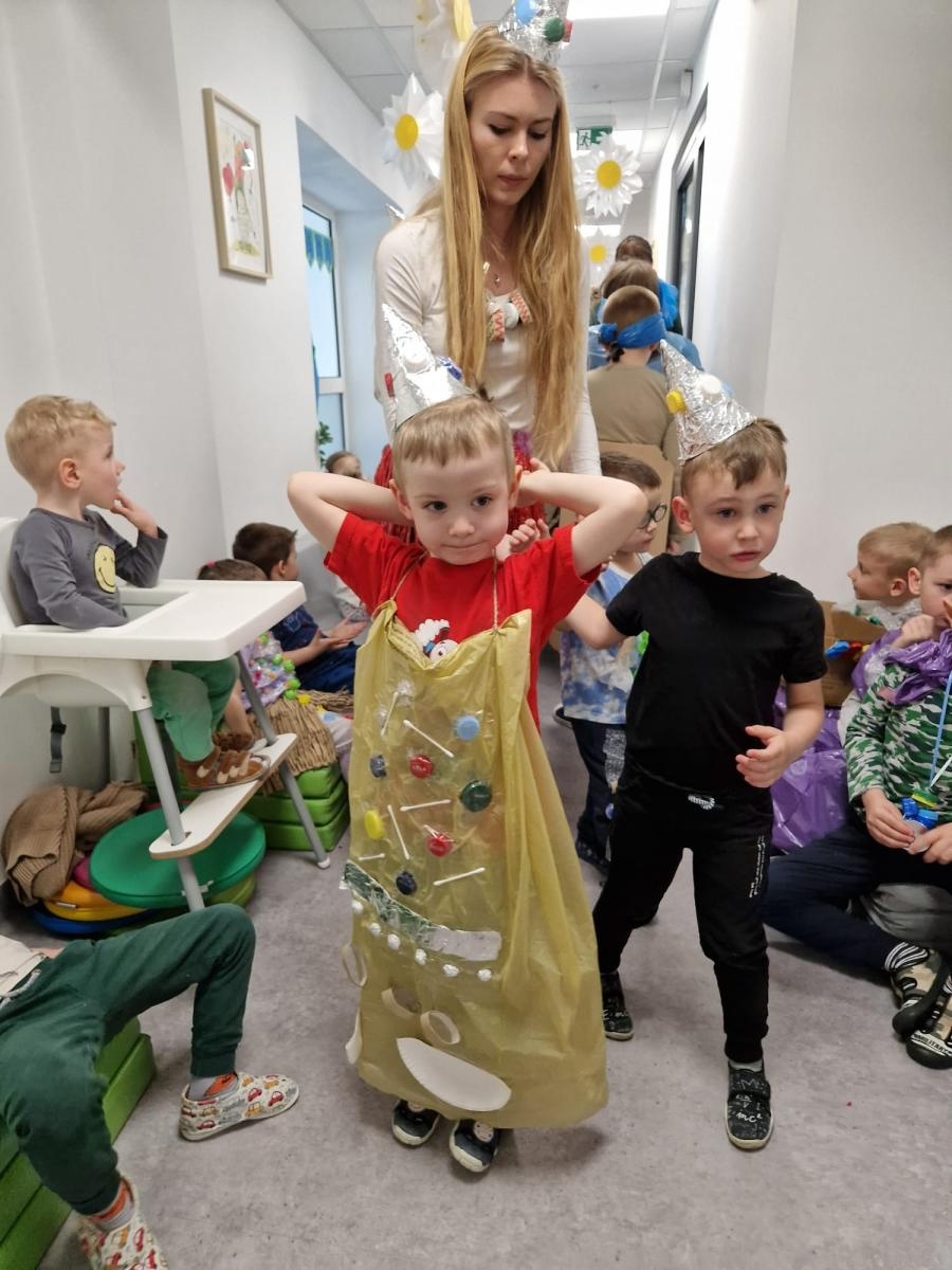 Zdjęcie w galerii na portalu naszraciborz.pl: Śmieciomoda wiosna 2024 wiadomości z regionu