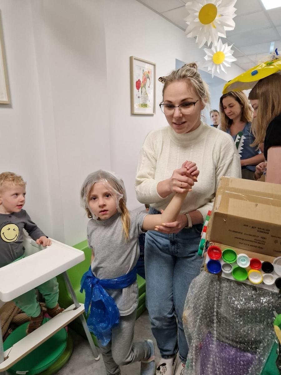 Zdjęcie w galerii na portalu naszraciborz.pl: Śmieciomoda wiosna 2024 wiadomości z regionu